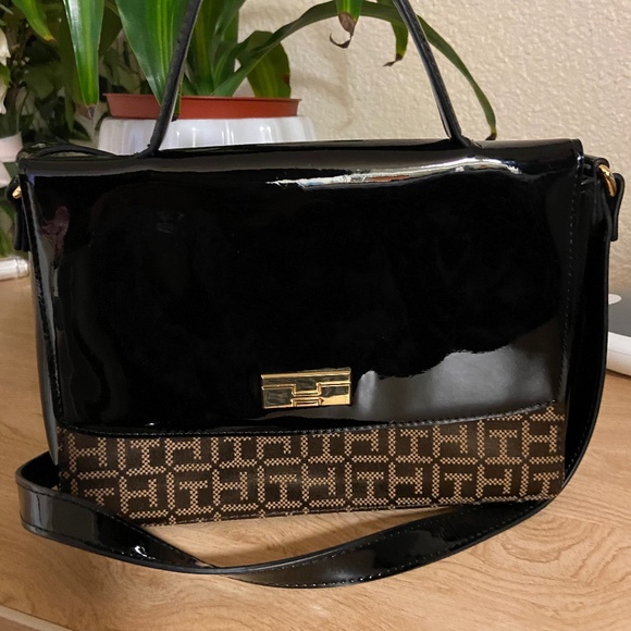 Tommy Hilfiger Handbags - 🎉HP 7/17🎉 Tommy Hilfiger Satchel Crossbody Bag, Brown Logo& BlackPatentLeather
